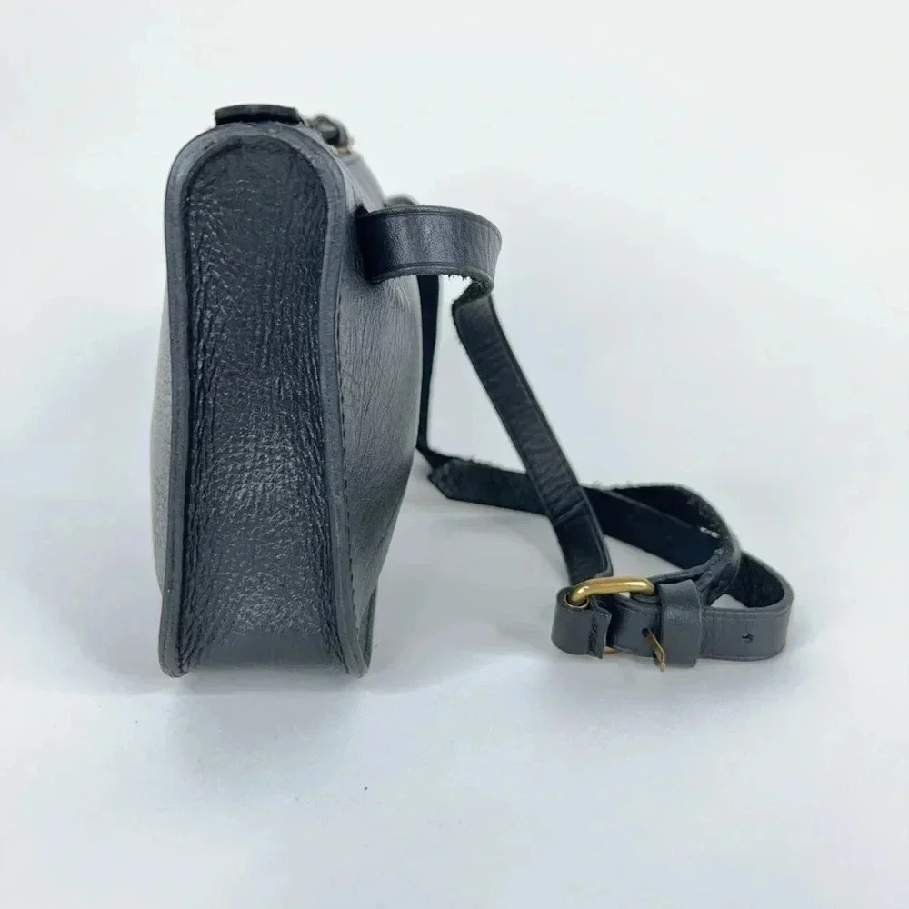 Madewell Simple Pouch Belt Bag Black Leather Neutral Adjustable Strap Small